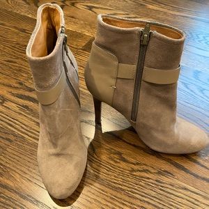 Coach “Mason” beige heel booties. 6 B